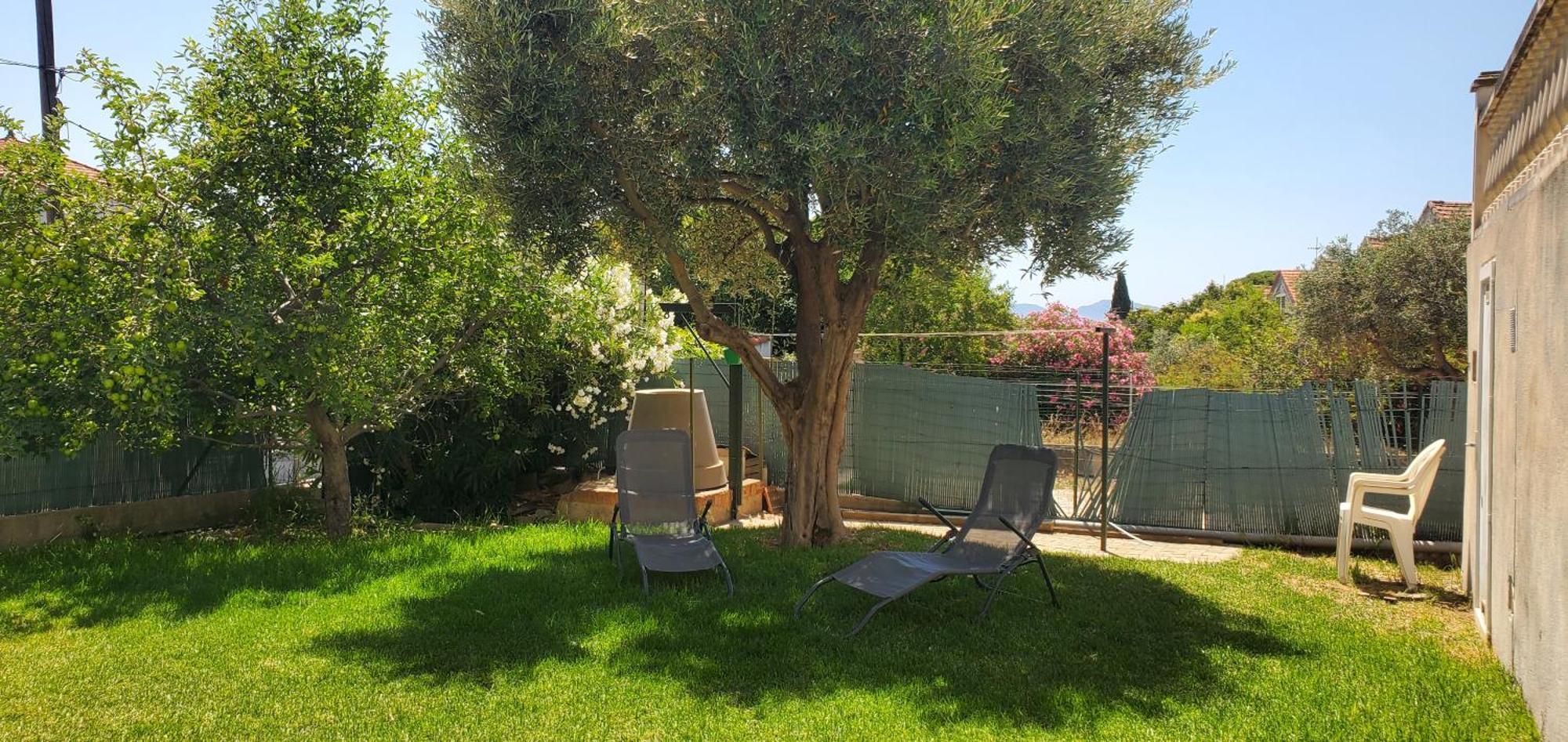 Jolie Studio En Rez De Jardin A L'Estaque Mourepiane Marsilya Dış mekan fotoğraf